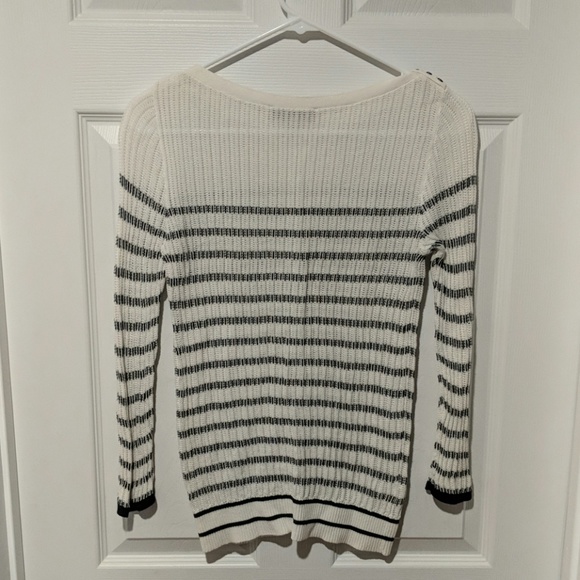 Loft - Picture 3 of 3